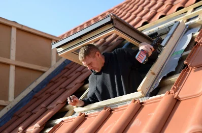Pose de fenêtres de toit Velux à Matafelon-Granges